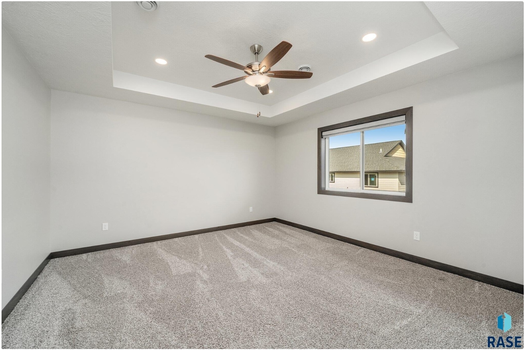 Building Photo - 4603 W 35th St N