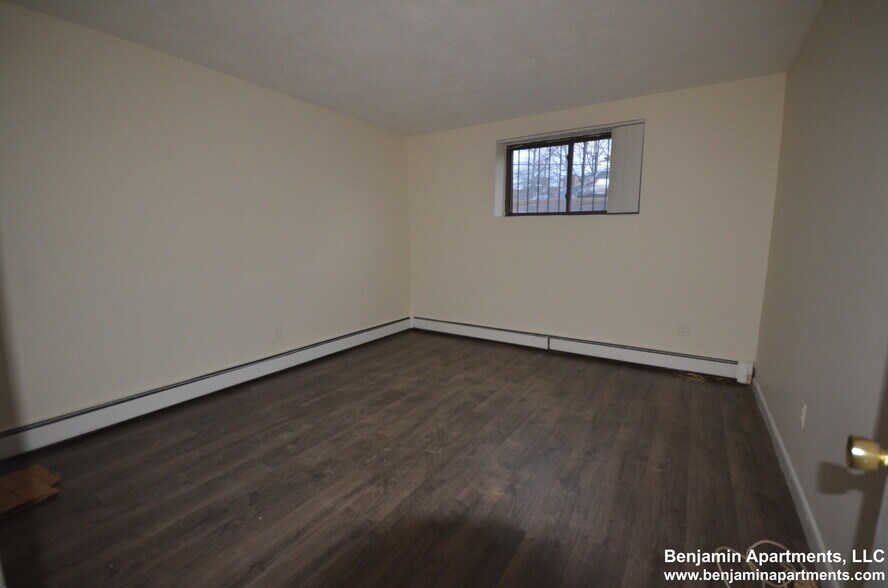 Building Photo - 46 Allston St