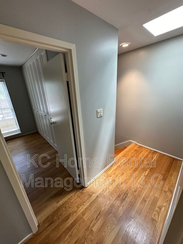 Building Photo - 5197 W 75th St
