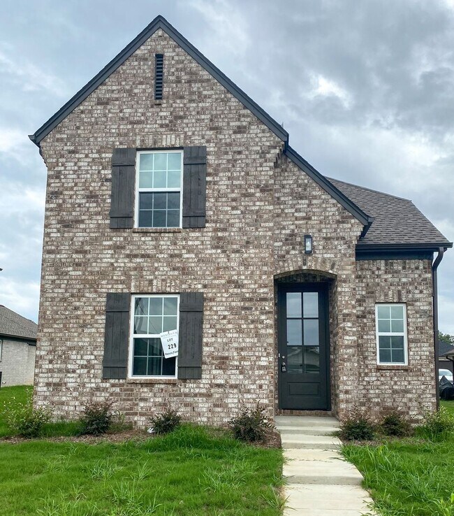 4 bed / 2.5 bath in Southaven built in 2022 8842 Kimberly Dawn Dr