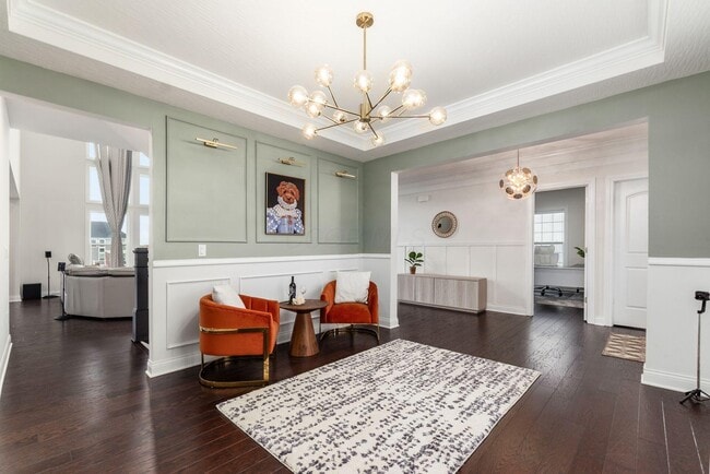 Building Photo - 5962 Laurel Ln