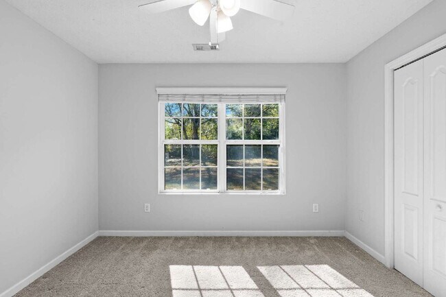 Building Photo - 3 Bedroom Ranch in Golf Cart Area of Senoia