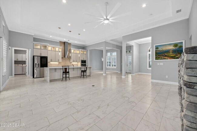 Building Photo - 53 Marden Dr