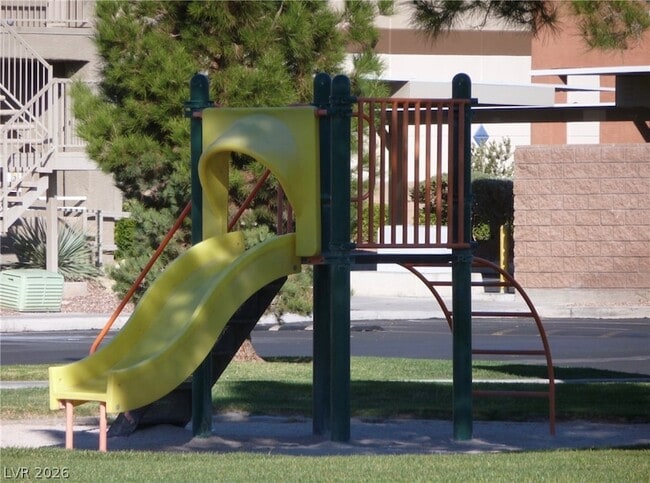 Building Photo - 4730 E Craig Rd