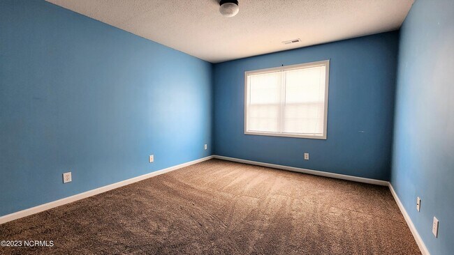 Building Photo - 108 Creeker Town Way