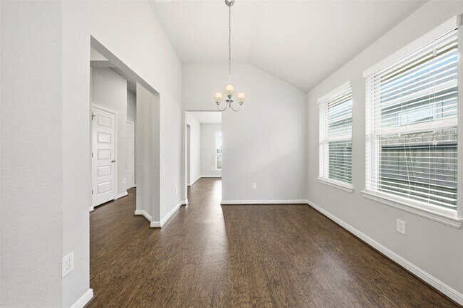 Building Photo - 19010 Whitehaven Bend Ln