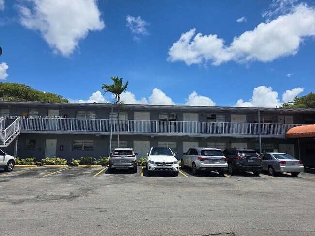 Building Photo - 1401 NW 103rd St