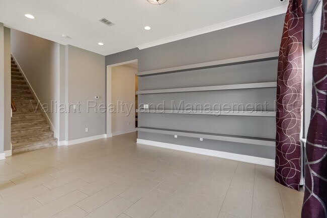 Building Photo - 50 Silver Sage Ln