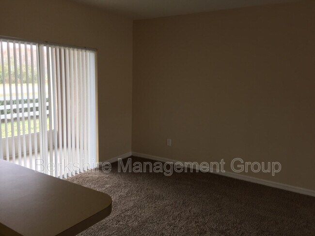 Building Photo - 5041 Chipotle Ln