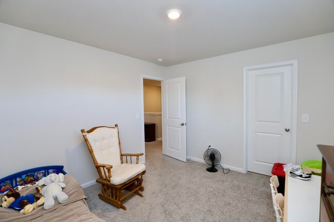 Building Photo - 21 Ciani Ct