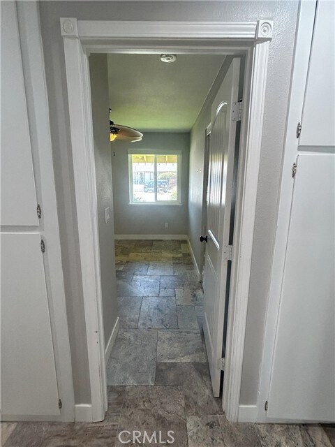 Building Photo - 808 Orchard Dr