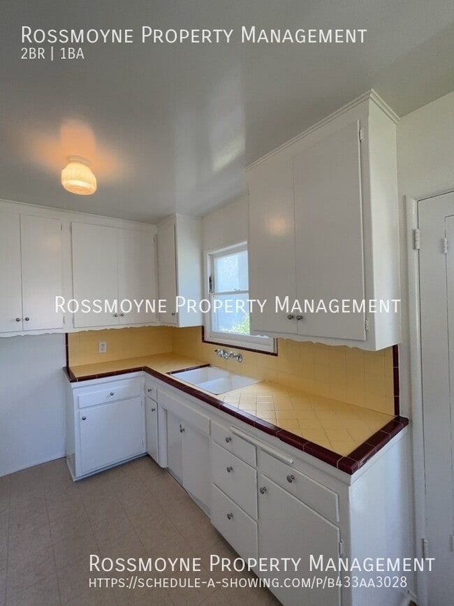 Building Photo - 4116 Rincon Ave