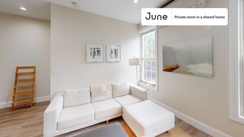 Building Photo - Room in Shared 3 bed/2 bath home in Greenpoint