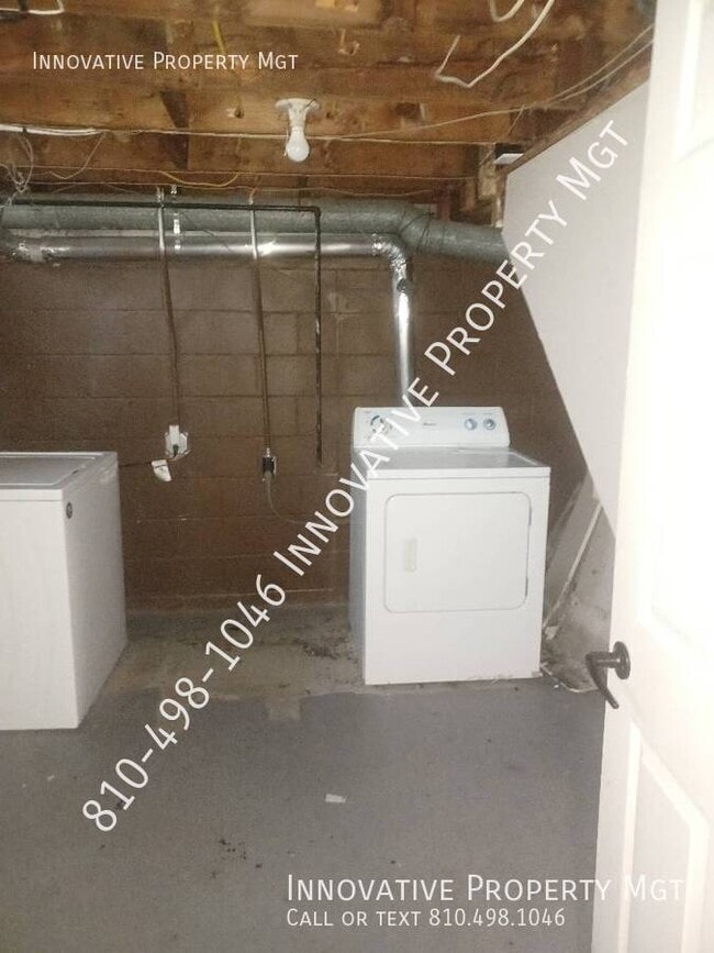 Building Photo - 1150 Peachtree Dr