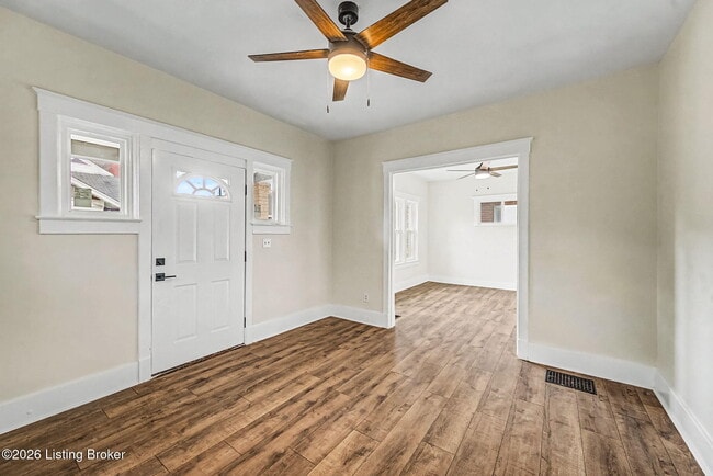 Building Photo - 3 Eutropia Ct