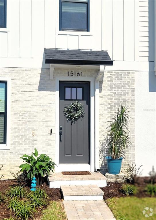 Building Photo - 15161 Grv Lk Dr