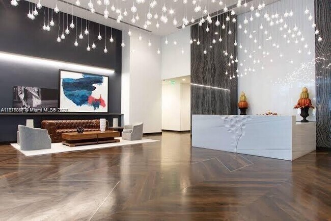 Building Photo - 92 SW 3rd St