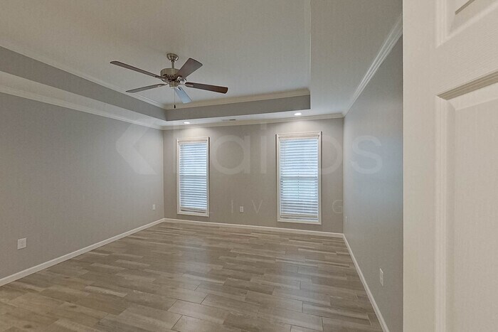 Building Photo - 560 Co Rd 71