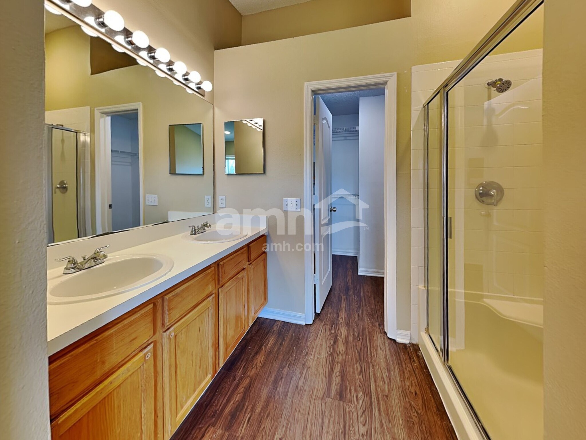 Building Photo - 10611 Walker Vista Dr