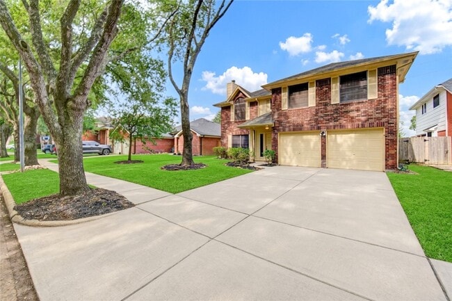 Building Photo - 138 W New Meadows Dr