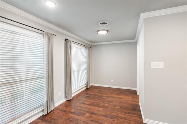 Building Photo - 6933 Wake Forrest Dr