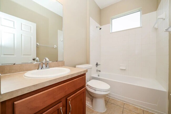 Building Photo - 10306 Greystone Ridge Ct