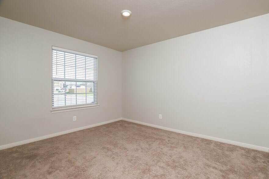 Building Photo - 7228 Jebson Pass