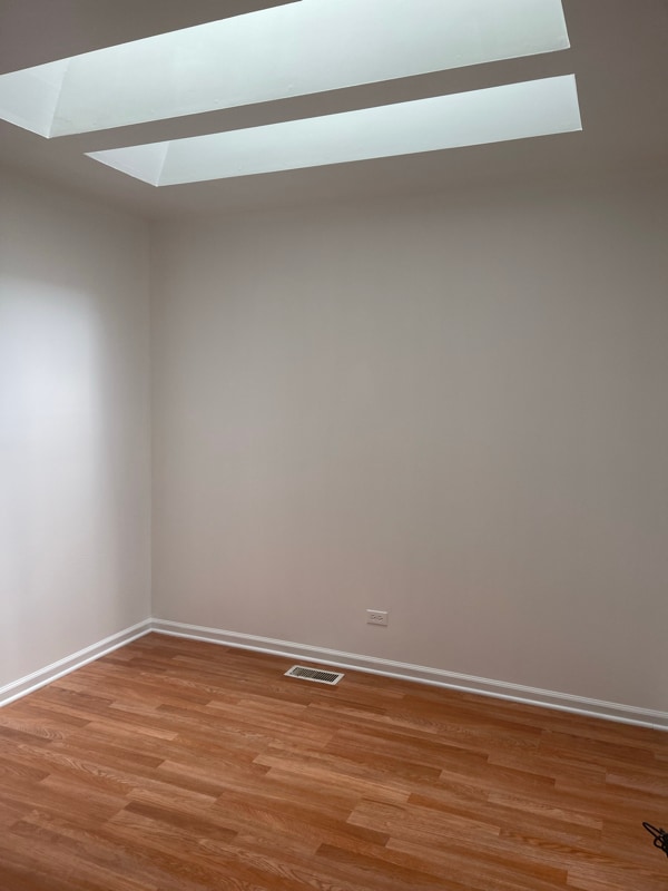 Building Photo - 2312 N Nagle Ave