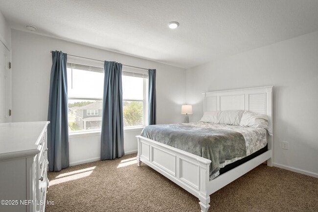 Building Photo - 955 Rivertree Pl