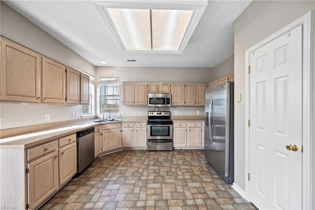 Building Photo - 506 Whisper Walk