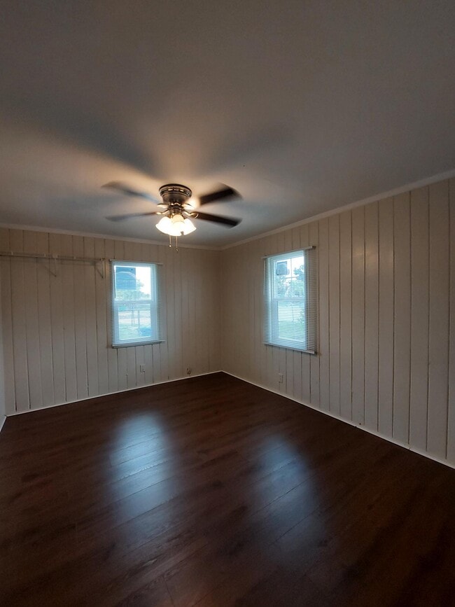Building Photo - 3315 Bassie Ct