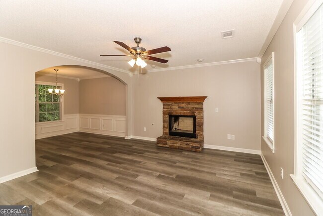 Building Photo - 404 Wood Chase Ln
