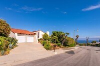 Building Photo - 3636 Malibu Country Dr