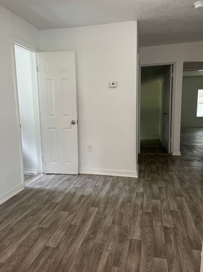 Building Photo - More Space, More Possibilities, More Room to Call Home!