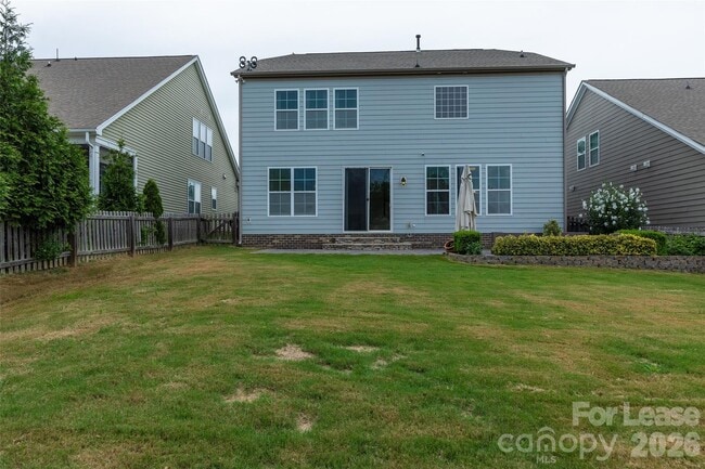 Building Photo - 1310 Middlecrest Dr NW