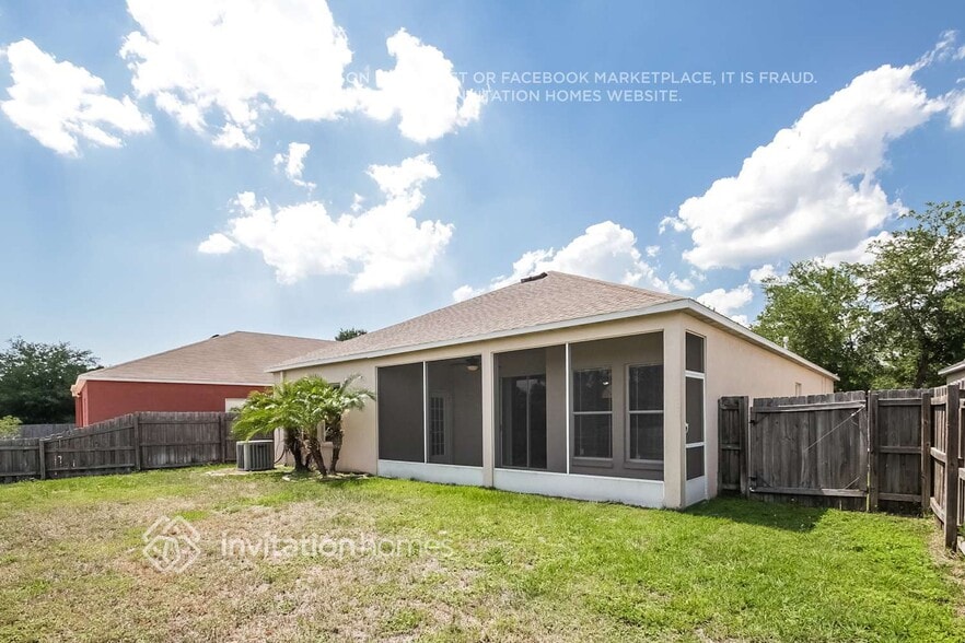 Building Photo - 6731 Monarch Park Dr