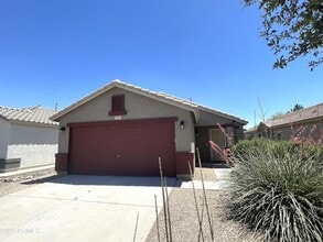 Building Photo - 1731 E Jeanne Ln
