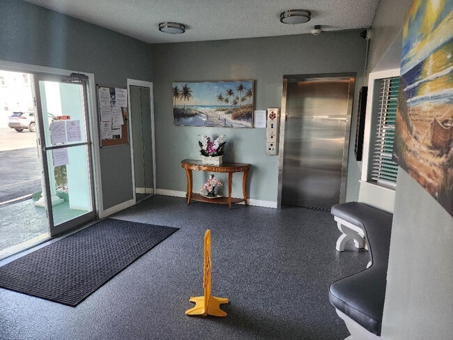 Building Photo - 4141 NW 44th Ave