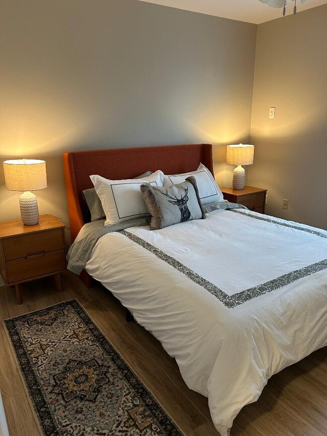 Building Photo - 55 Suncrest Terrace