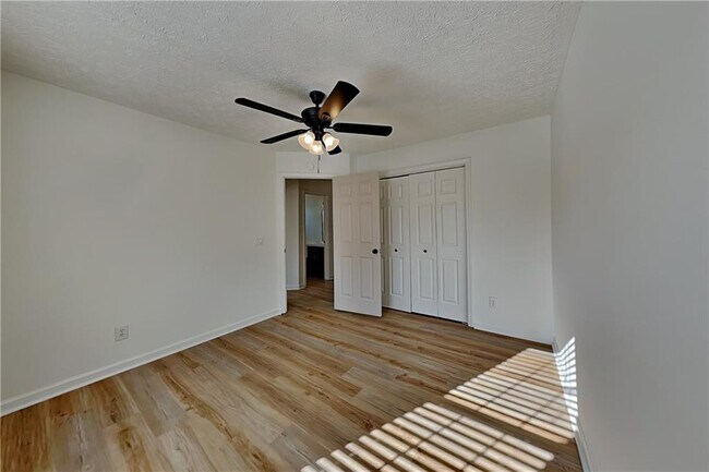 Building Photo - 3616 Hollyhock Way NW