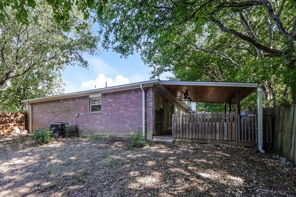 Building Photo - 5807 Diamond Oaks Ct