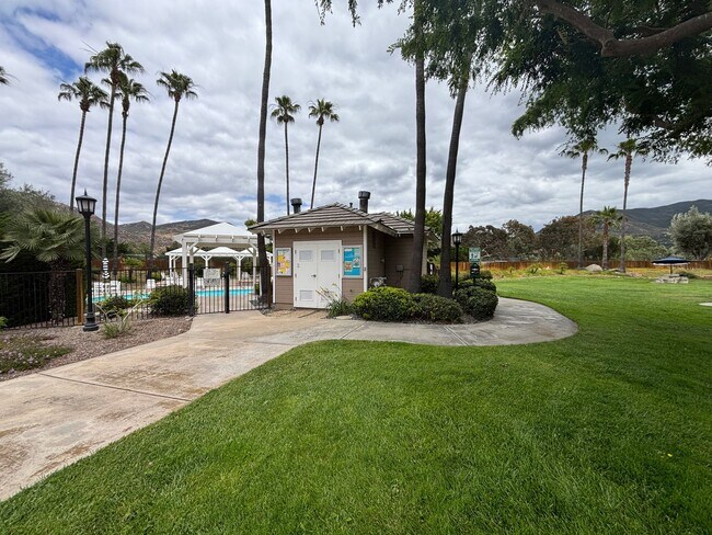 Building Photo - 2 Bedroom 2 Bathroom Condo Living in Great Community Located At West Village Of Singing Hills HOA.