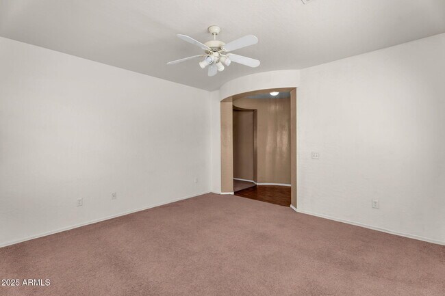 Building Photo - 13644 W San Juan Ave