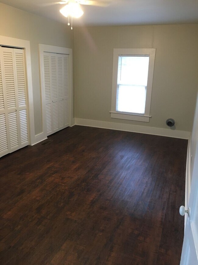 Building Photo - Large 3/1 House near Shannon $1,395