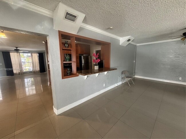 Building Photo - 6881 SW 6th St