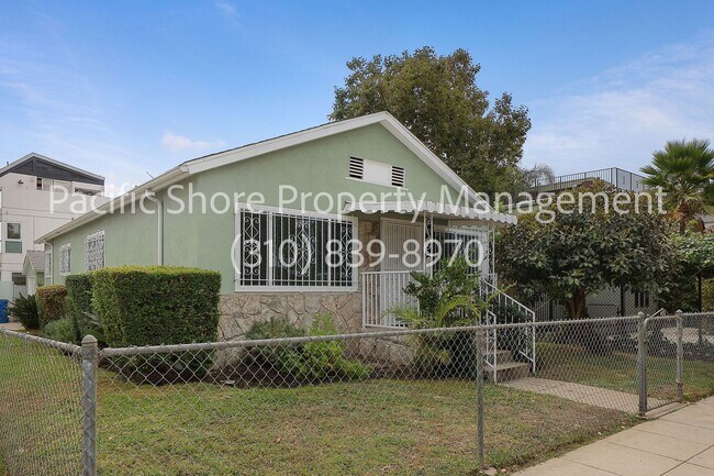 Building Photo - 696 San Juan Ave