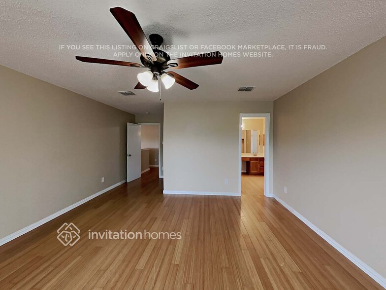 Building Photo - 104 Ellicott Dr