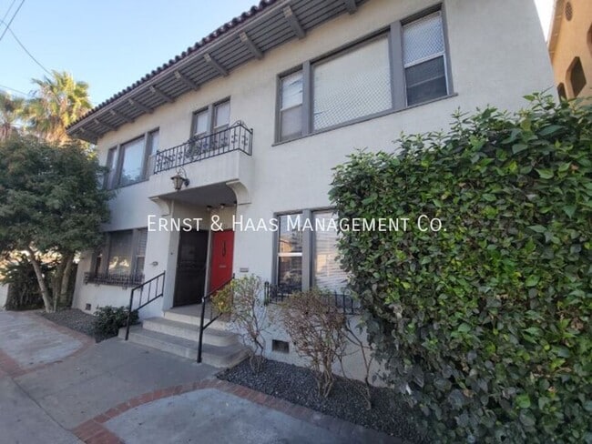 Primary Photo - 1618 1/2 E. 4th St.-