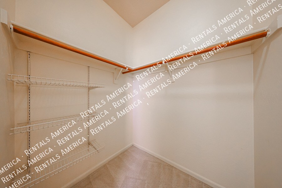 Building Photo - 14759 N 98th St