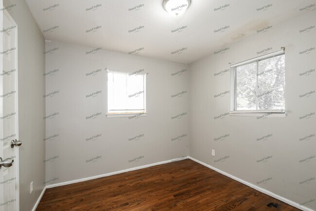 Building Photo - 154 Elbring Dr